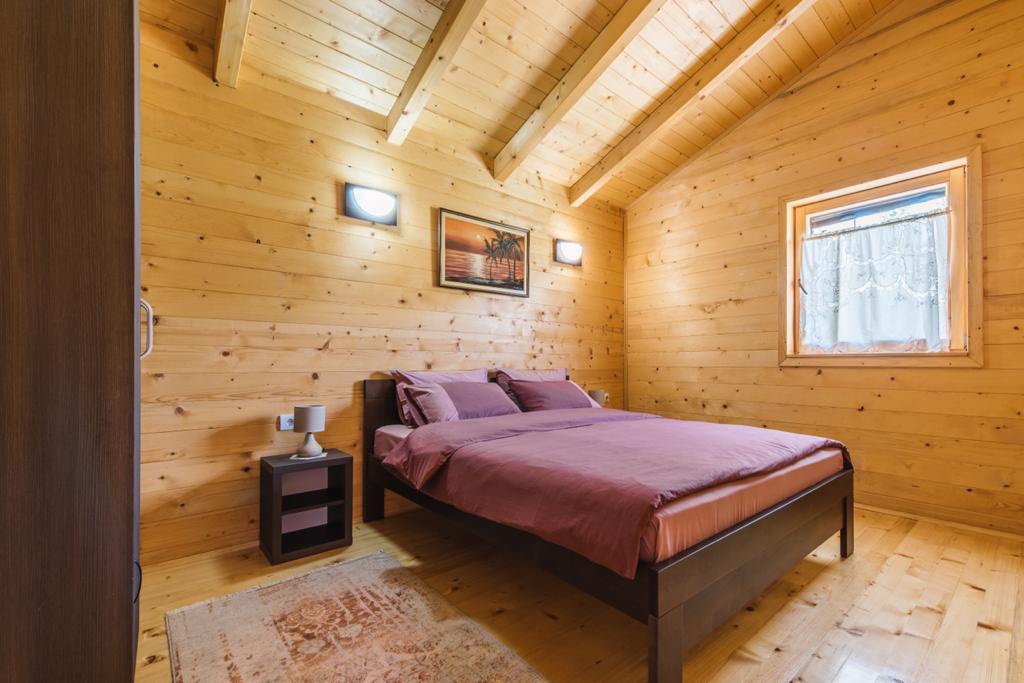 sojenica kuica emma enjoyadabojana