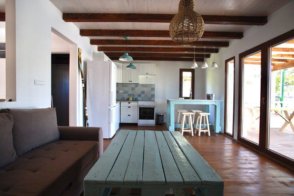 sojenica kosta enjoy ada bojana