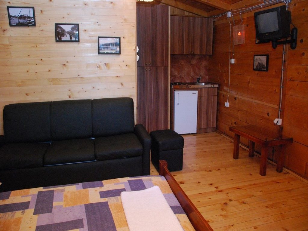 sojenica caushi enjoy ada bojana